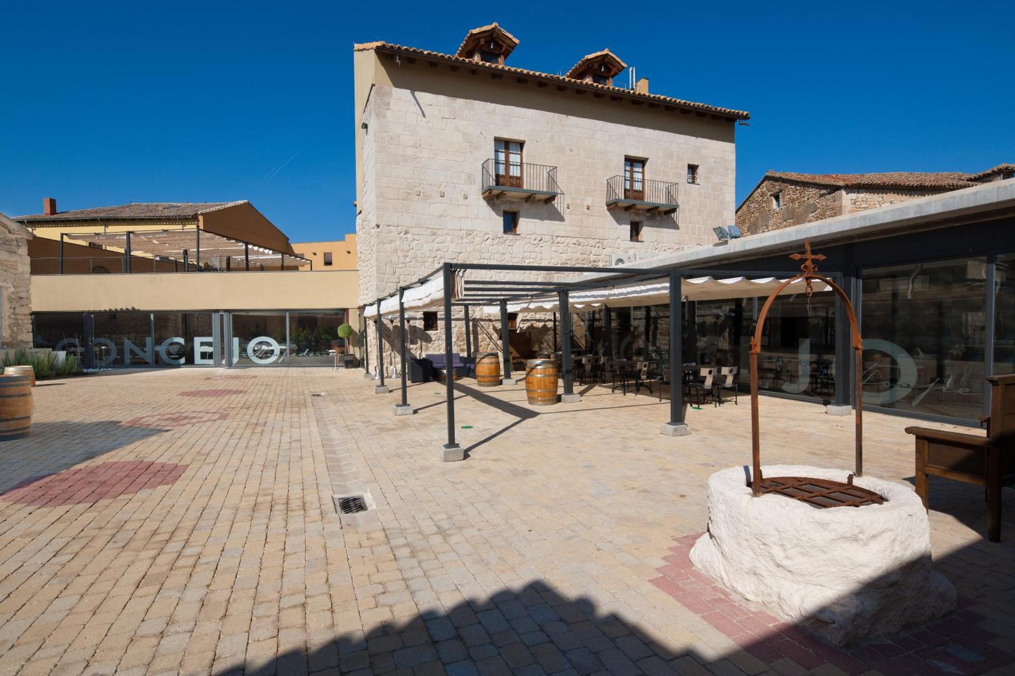 Concejo Hospederia Hotell Valoria la Buena Exteriör bild