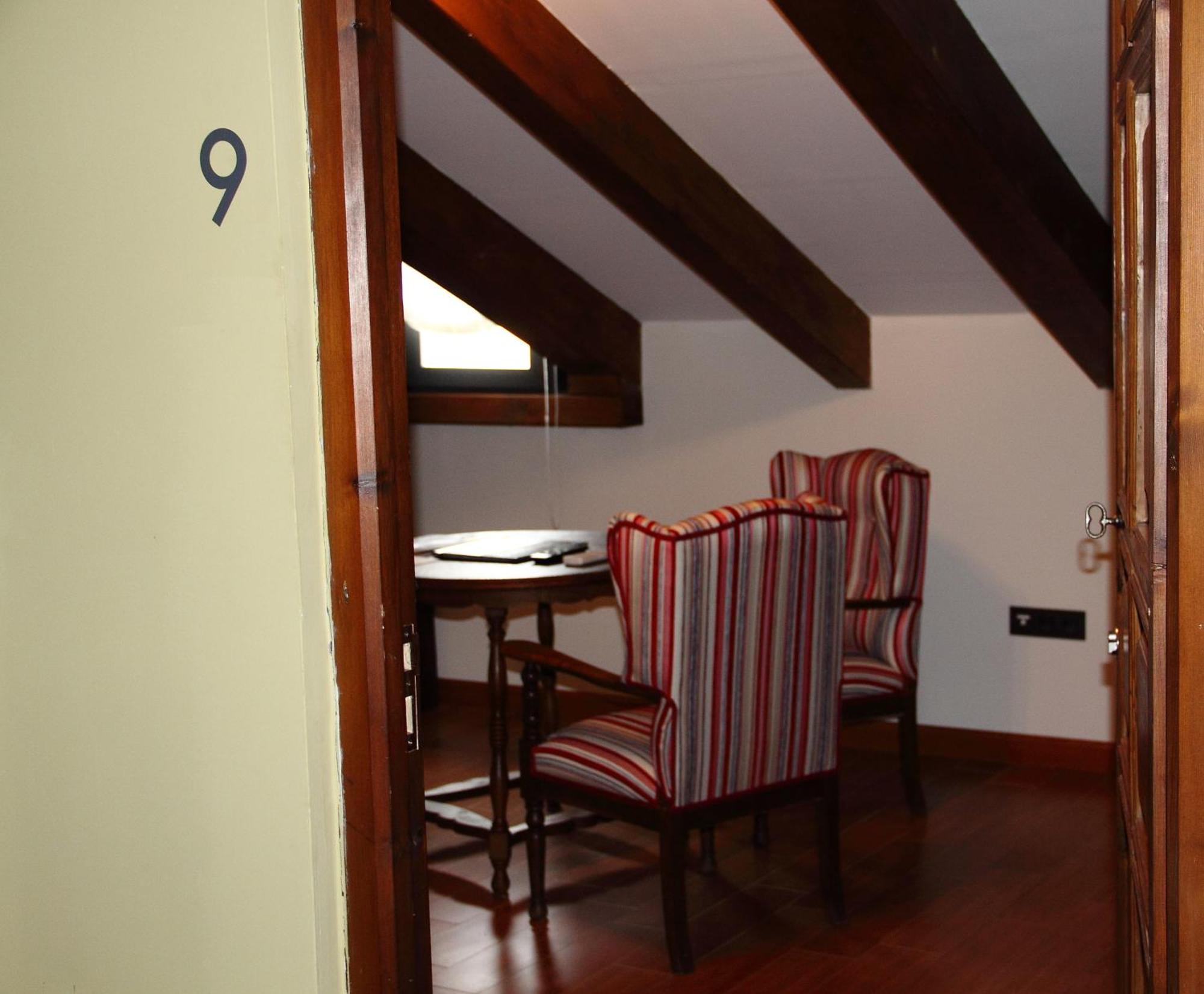 Concejo Hospederia Hotell Valoria la Buena Rum bild