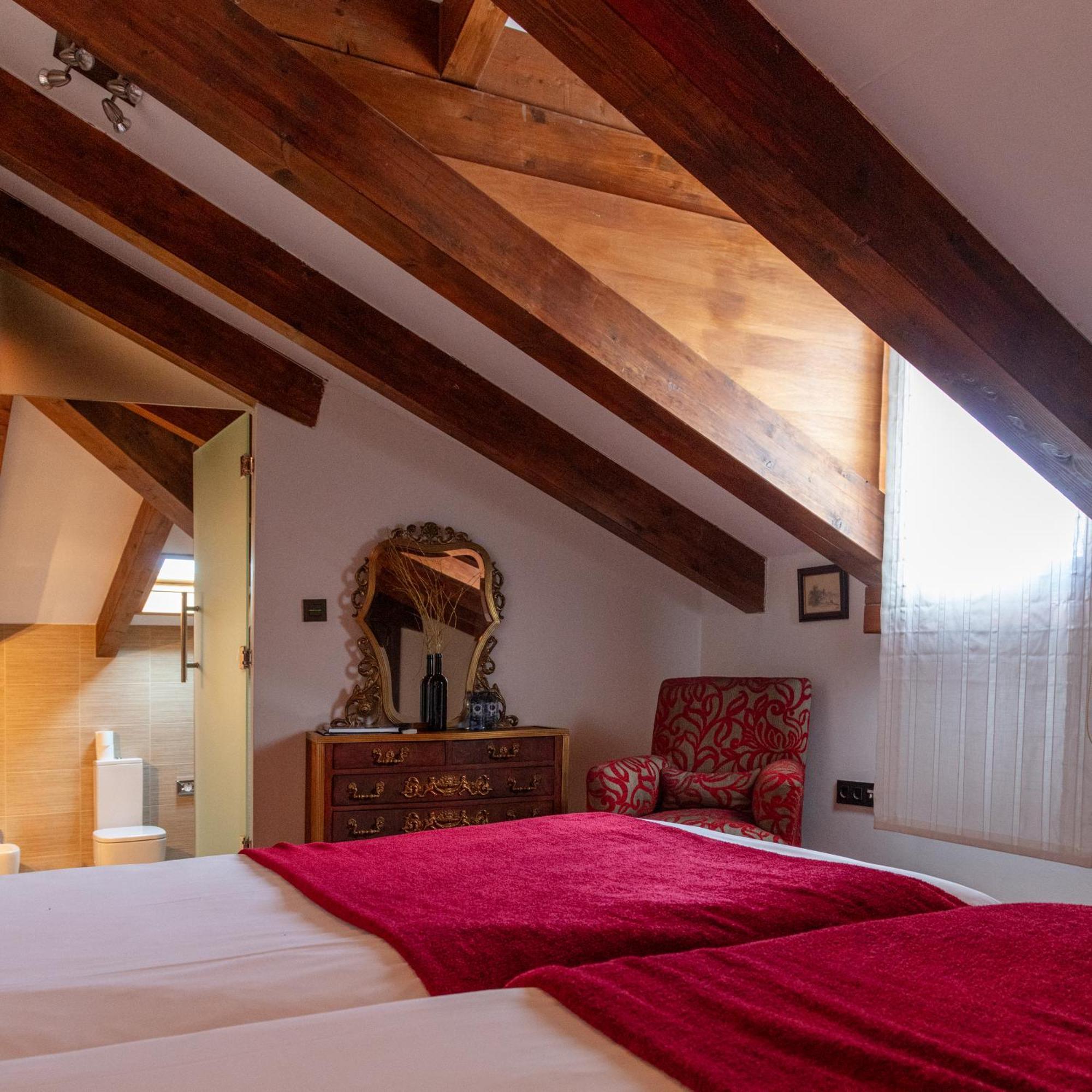 Concejo Hospederia Hotell Valoria la Buena Rum bild