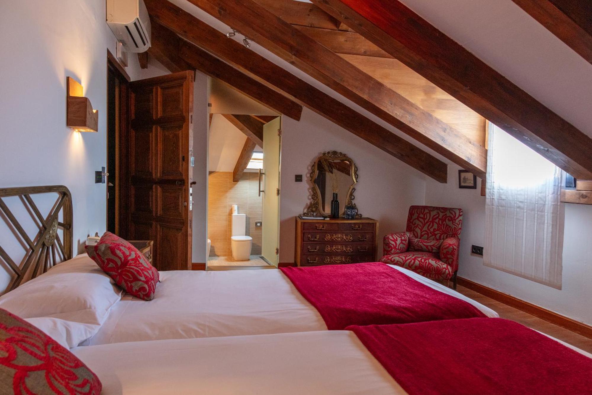 Concejo Hospederia Hotell Valoria la Buena Exteriör bild